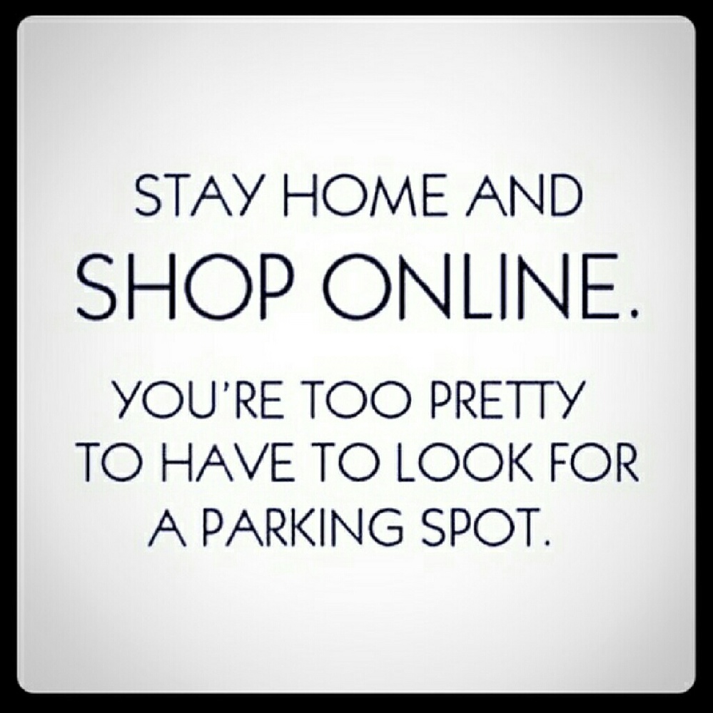 Come shop my closet! Bundle deals available! ??
